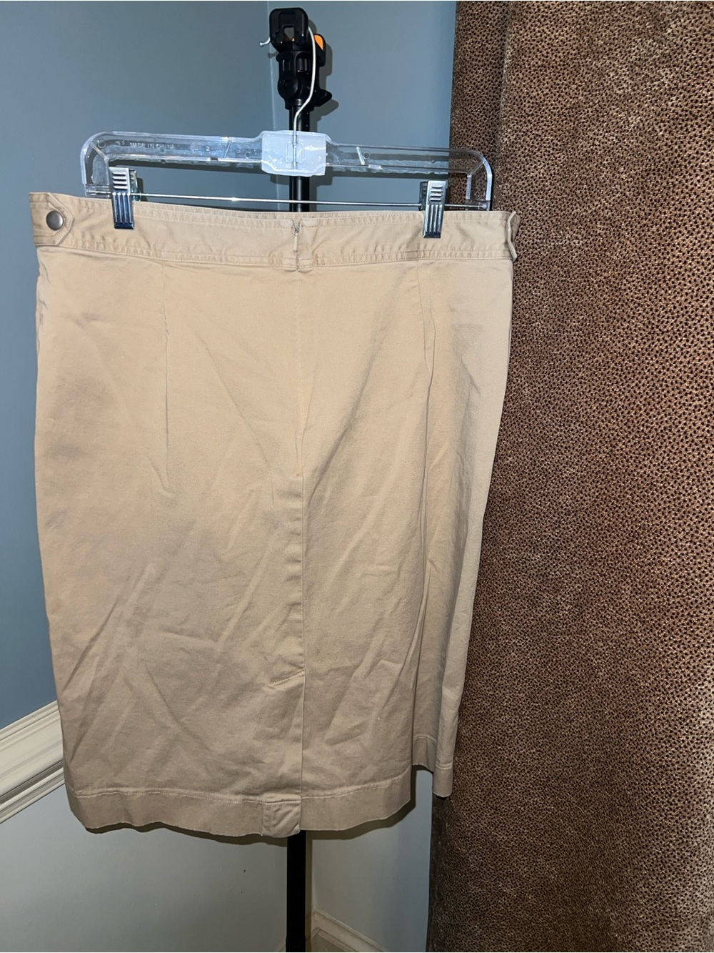 GAP Beige Pencil Skirt